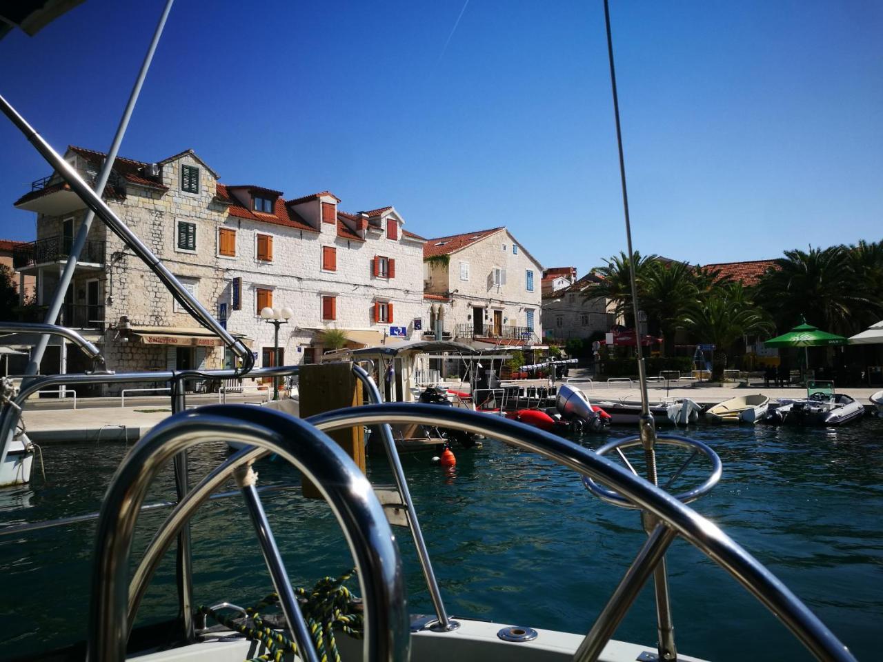 Heritage Bella Vista Apartments Trogir Eksteriør bilde